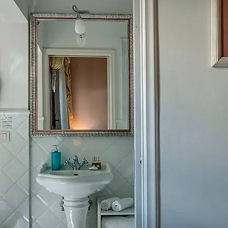 Dream Domus Bed & Breakfast
