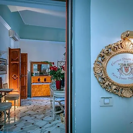 Bed & Breakfast Dream Domus 4*