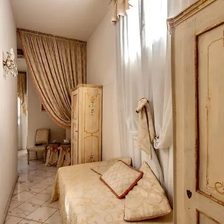 Dream Domus Panzió 4*