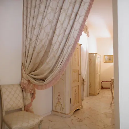 플로렌스 드림 도무스 3*